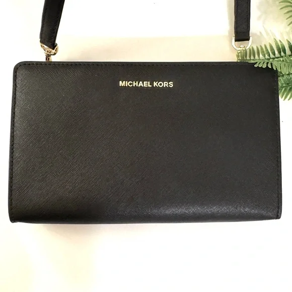 Michael Kors MK Black Crossbody Bag with Gold Accents LIKE NEW - Picture 5 of 15